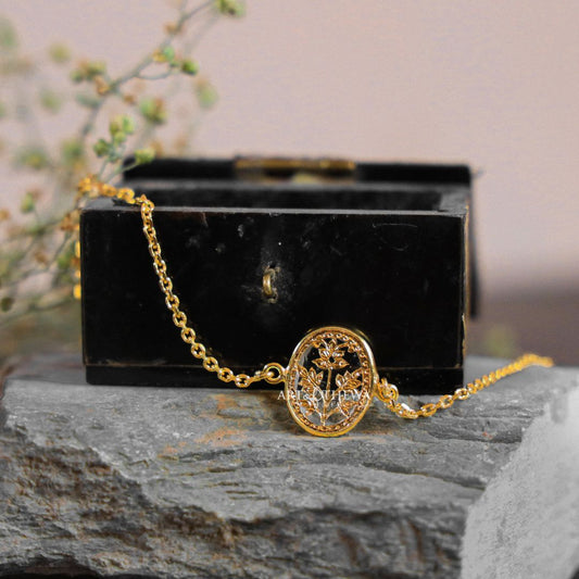 Oval floret bezel Bracelet in Thewa jewellery