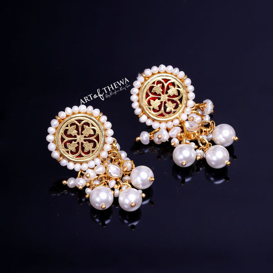 Round Pearl Earrings – A Symphony of Elegance and Grace