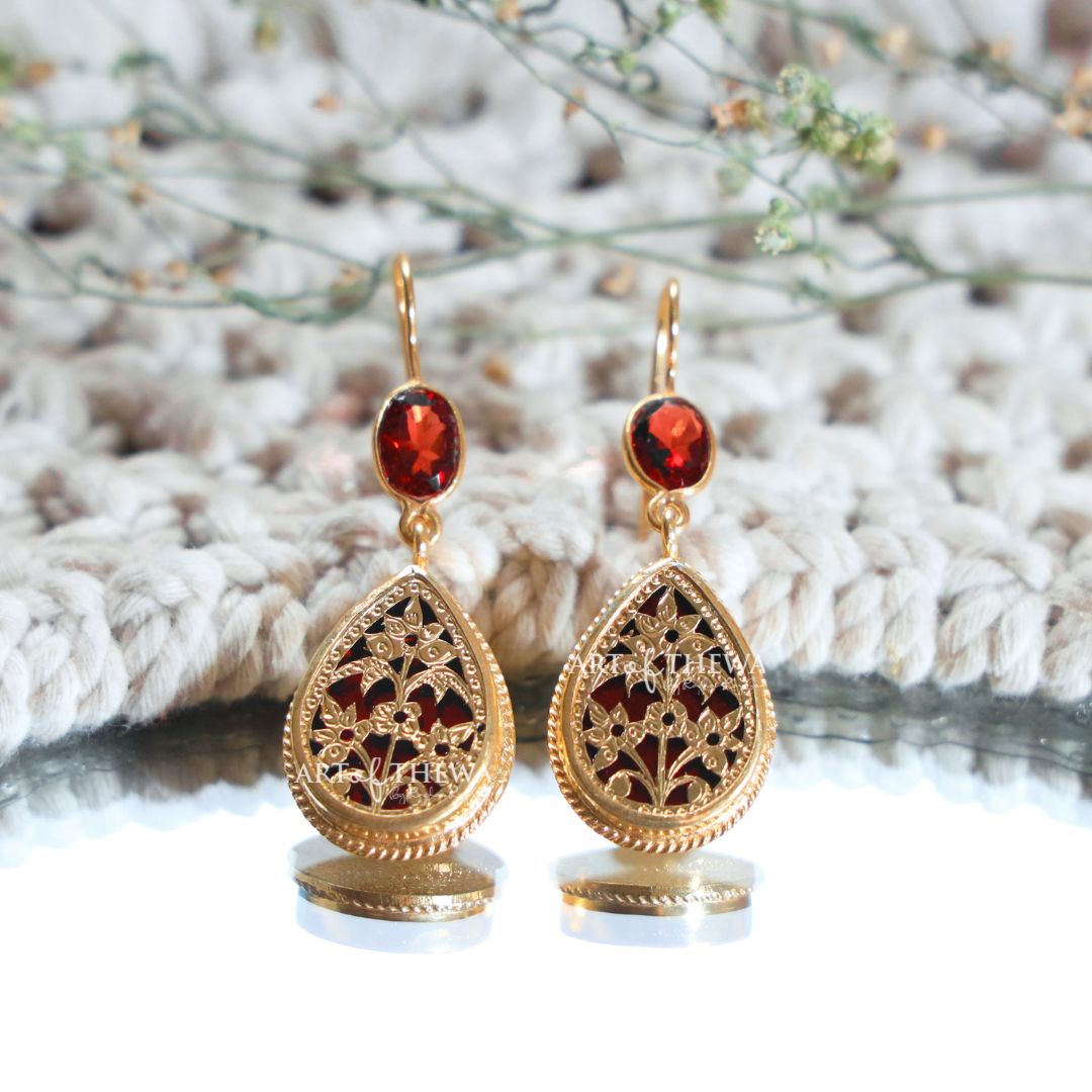Garnet stone drop thewa art earrings