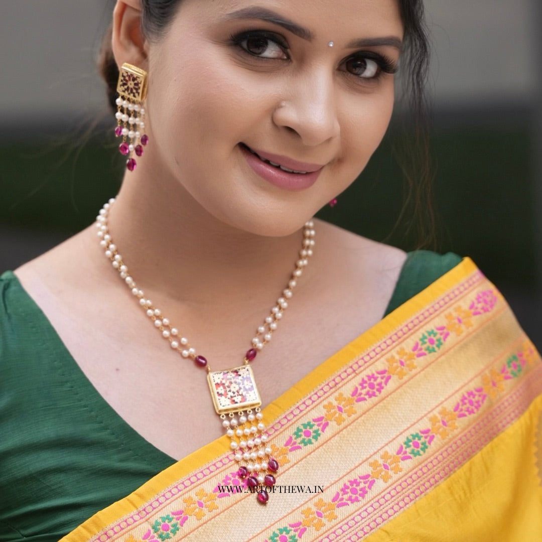 Antho Square Pendant Set By Art Of Thewa