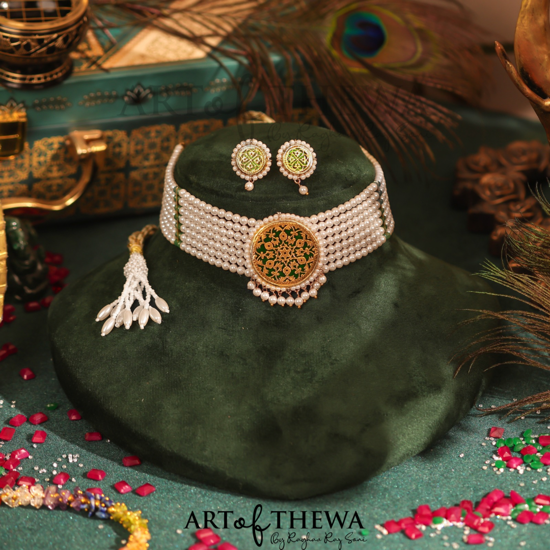Ahyana Thewa jewellery Choker set rose gold pearl