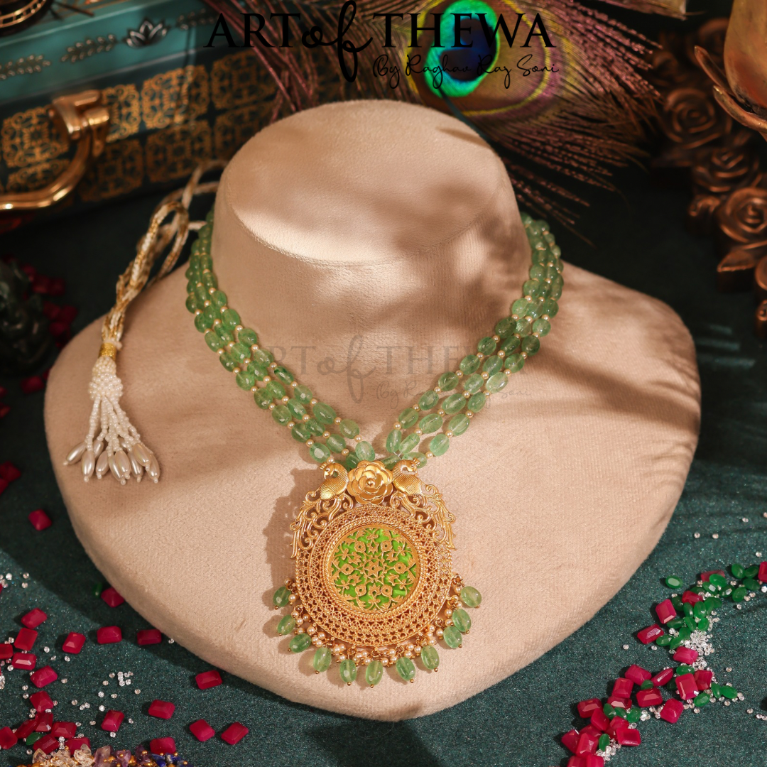 Amora peacock Thewa art Necklace set
