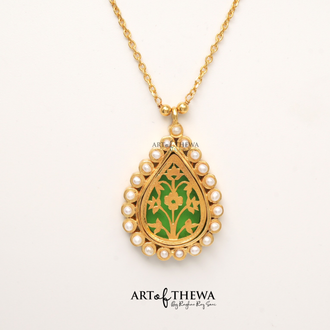 Pear Art of Thewa Floral pendant with Pearl