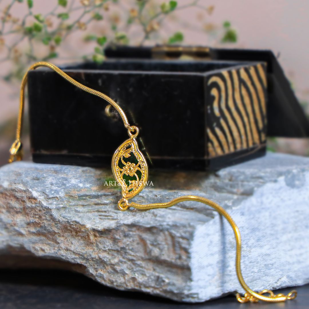 Snake bezel Bracelet in Thewa jewellery