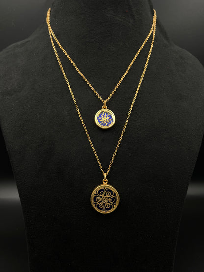 Double Thewa chain pendant