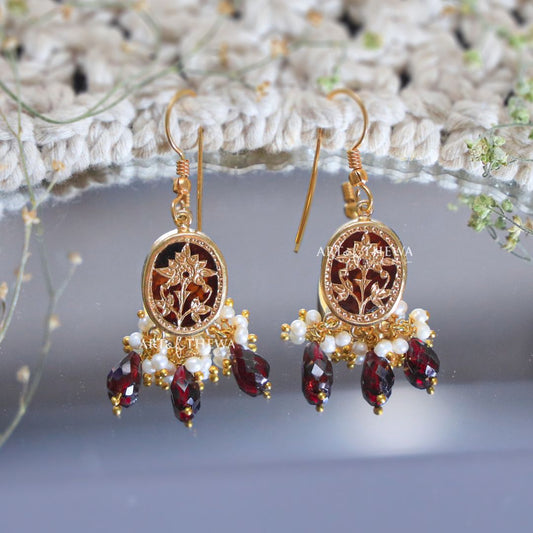 Garnet loop Thewa art earrings